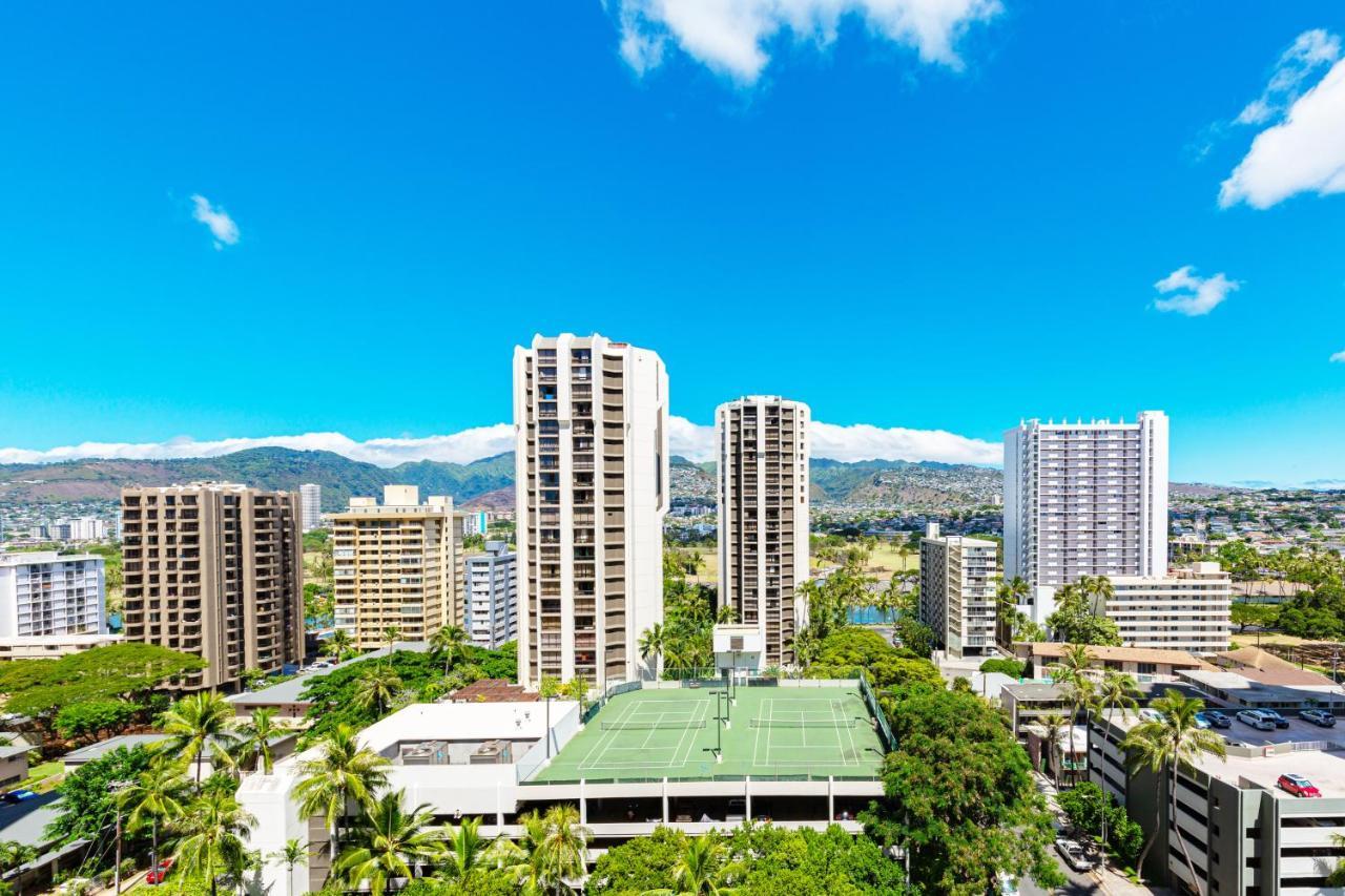 Mountain Views & Steps To Beach - Free Parking! Honolulu Dış mekan fotoğraf