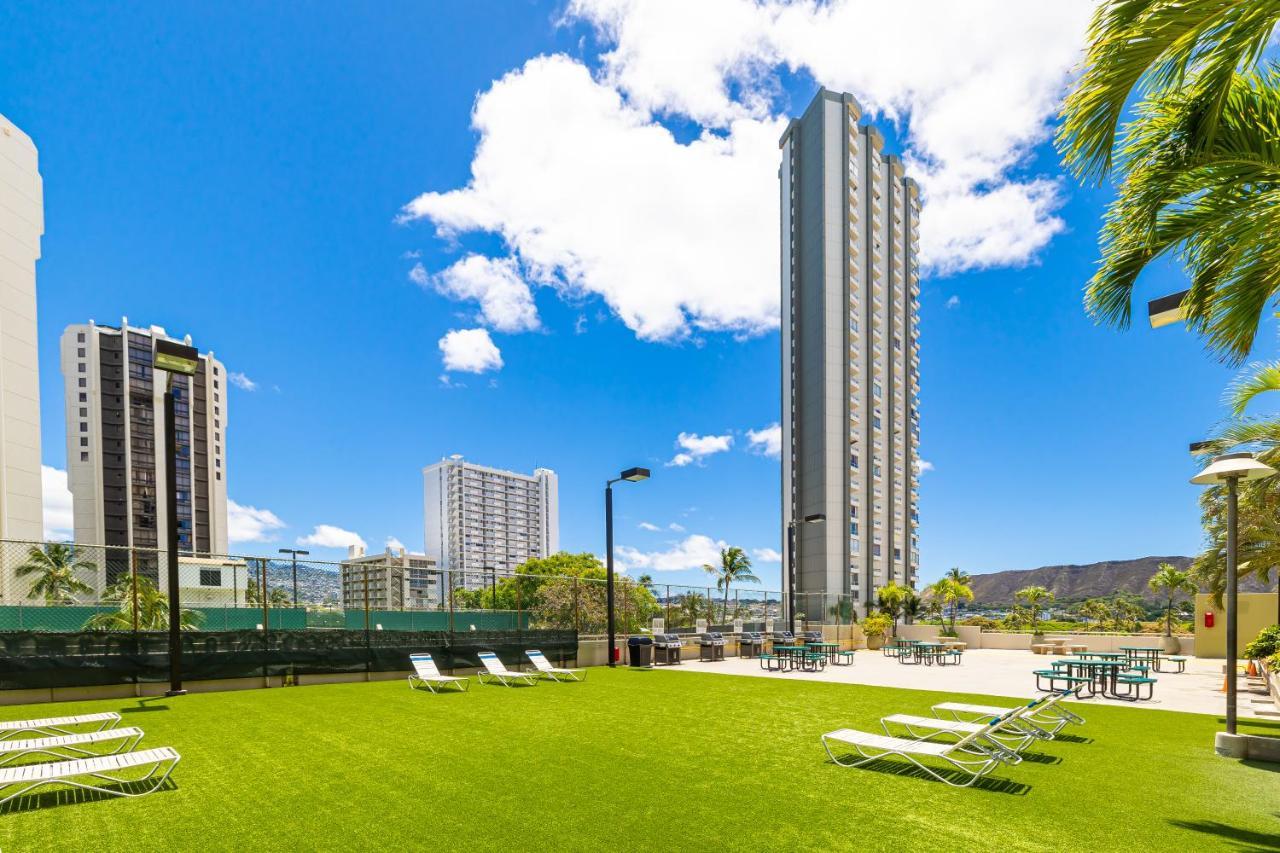 Mountain Views & Steps To Beach - Free Parking! Honolulu Dış mekan fotoğraf