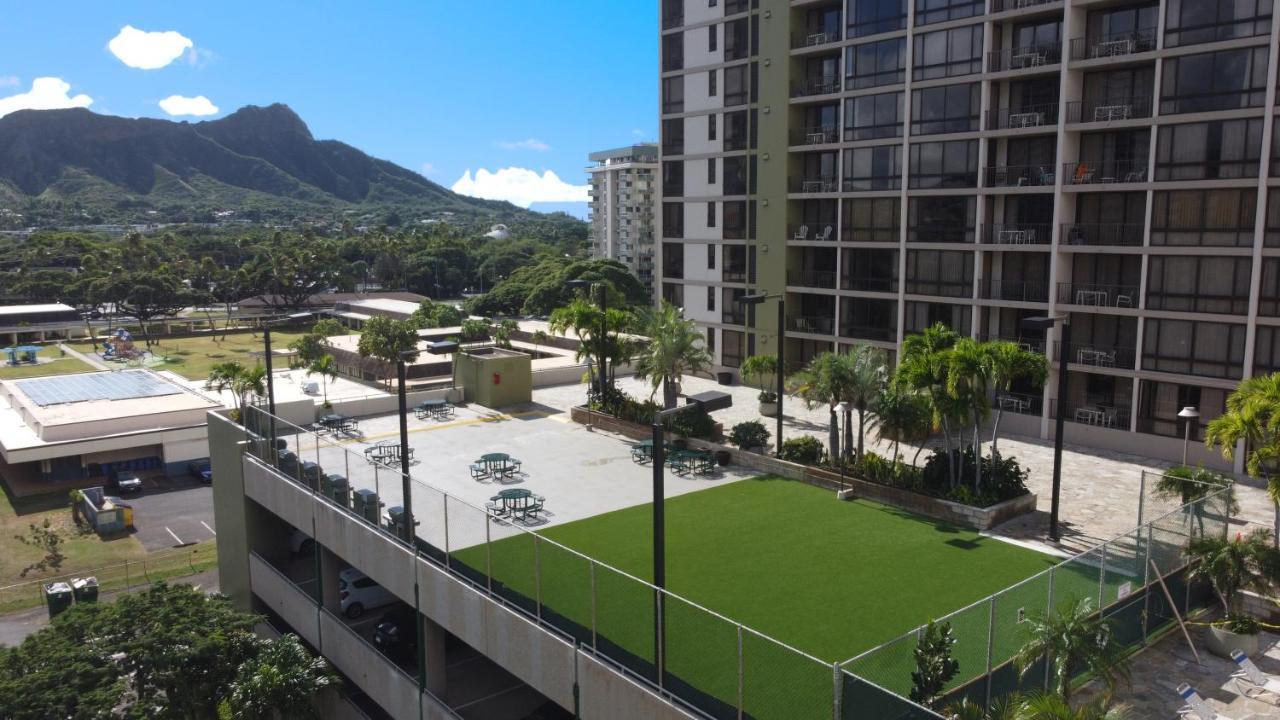Mountain Views & Steps To Beach - Free Parking! Honolulu Dış mekan fotoğraf